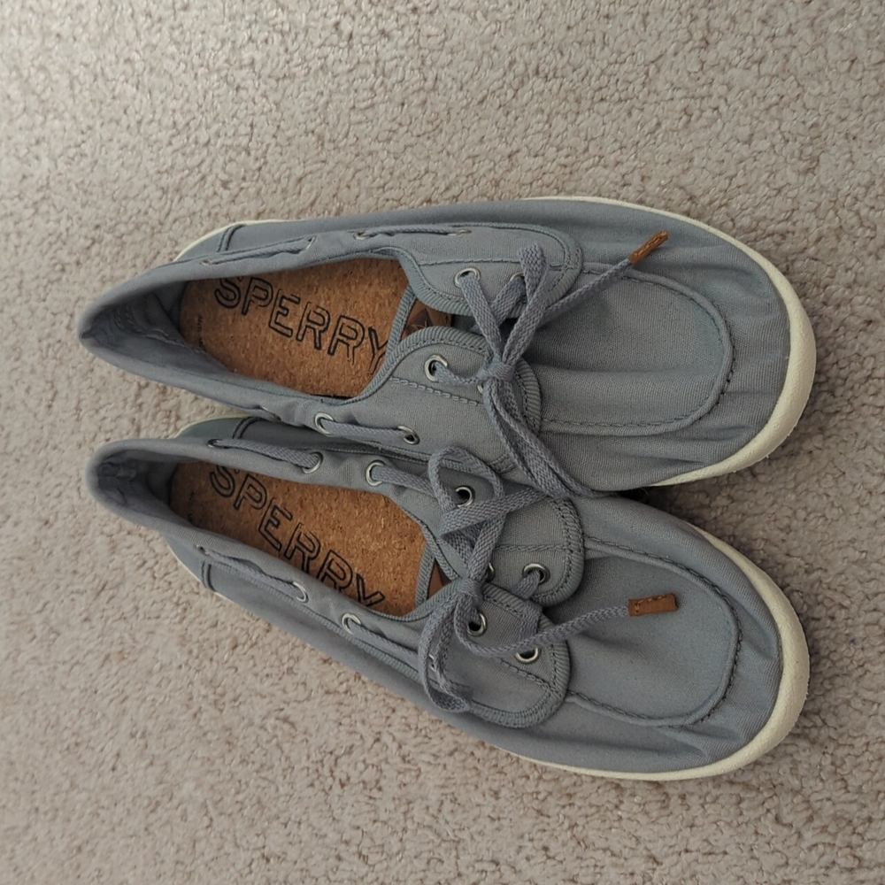 Sperry blue boat shoes size 8
